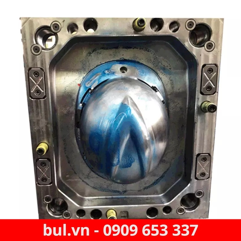 che tao khuon ep nhua12 1 4111 - Nhận gia công khuôn nón bảo hiểm giá rẻ số #1